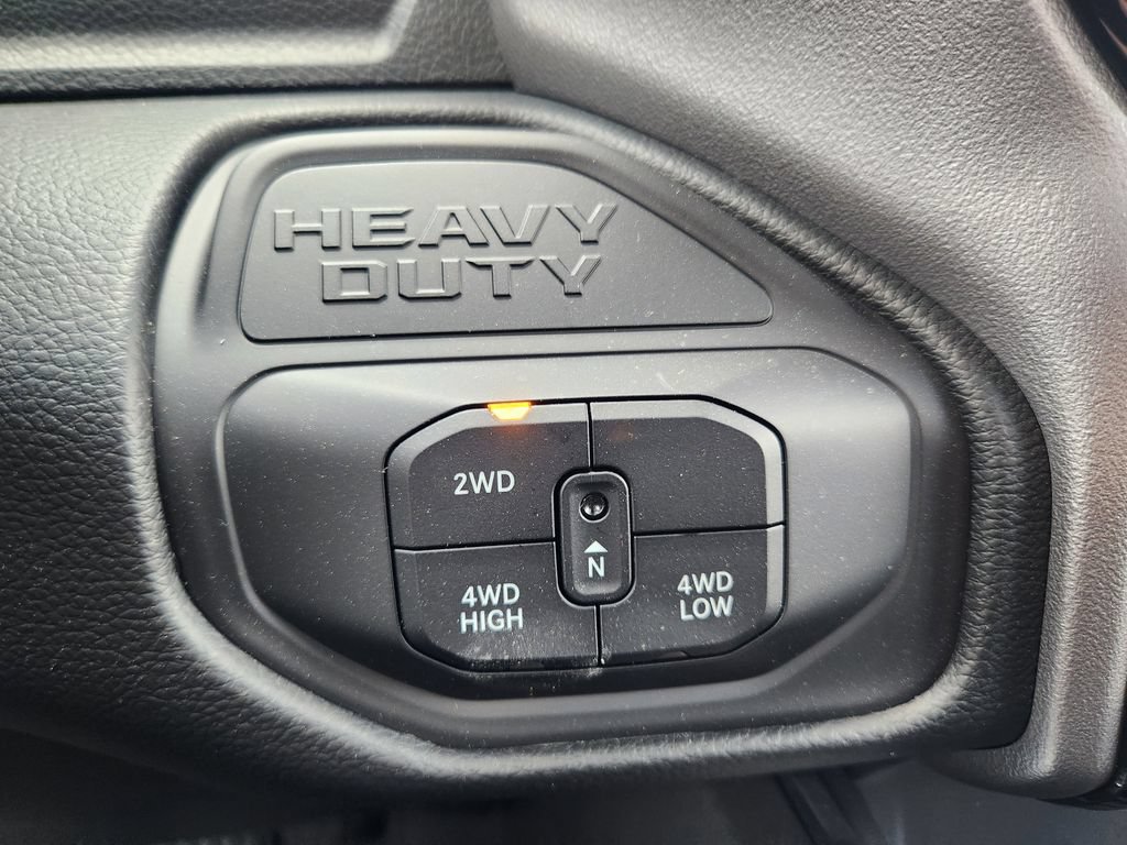 New 2026 RAM 2500 Laramie w/ Night Edition AWD/4WD image 19