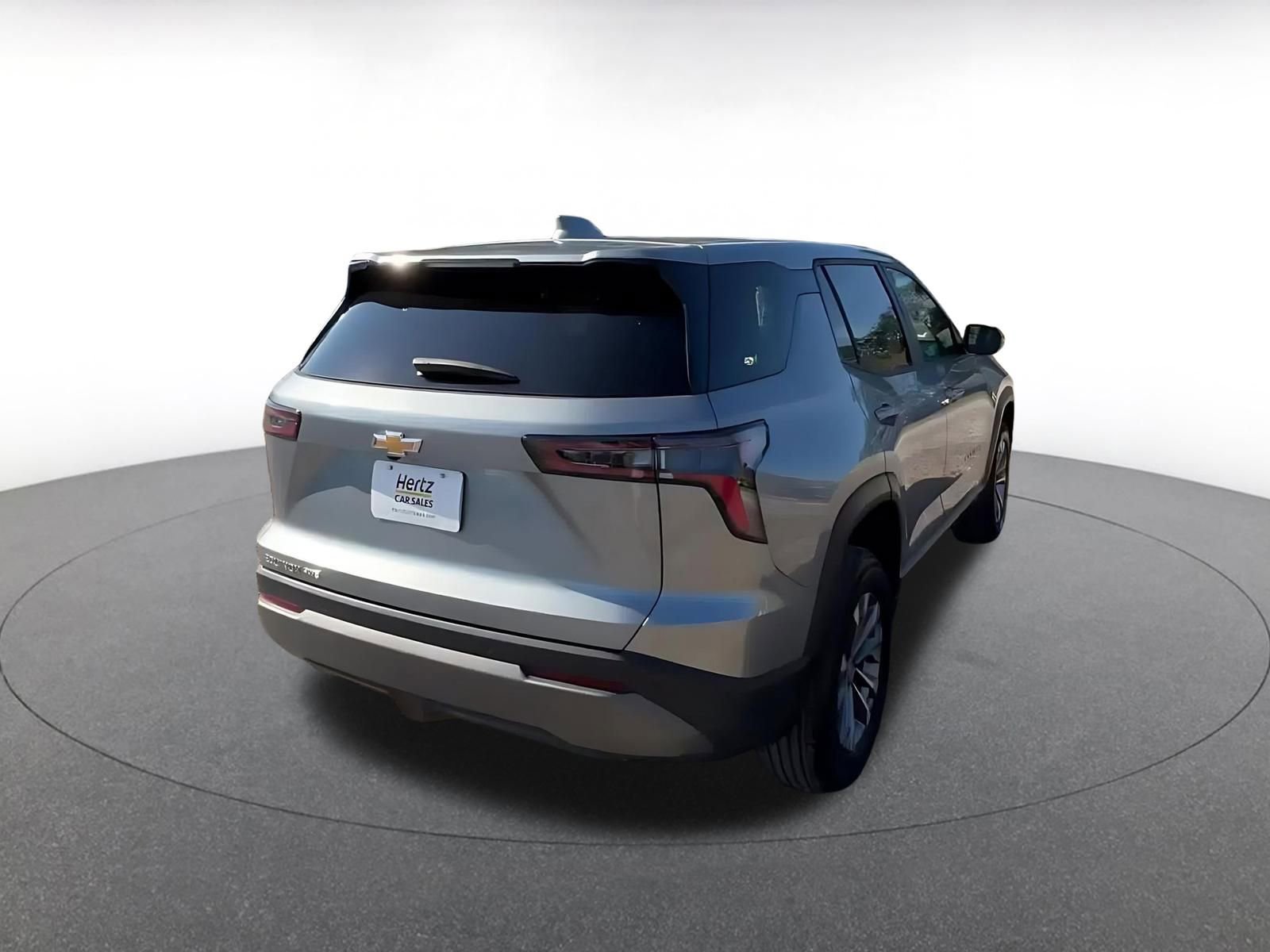 Used 2025 Chevrolet Equinox LT AWD/4WD image 15