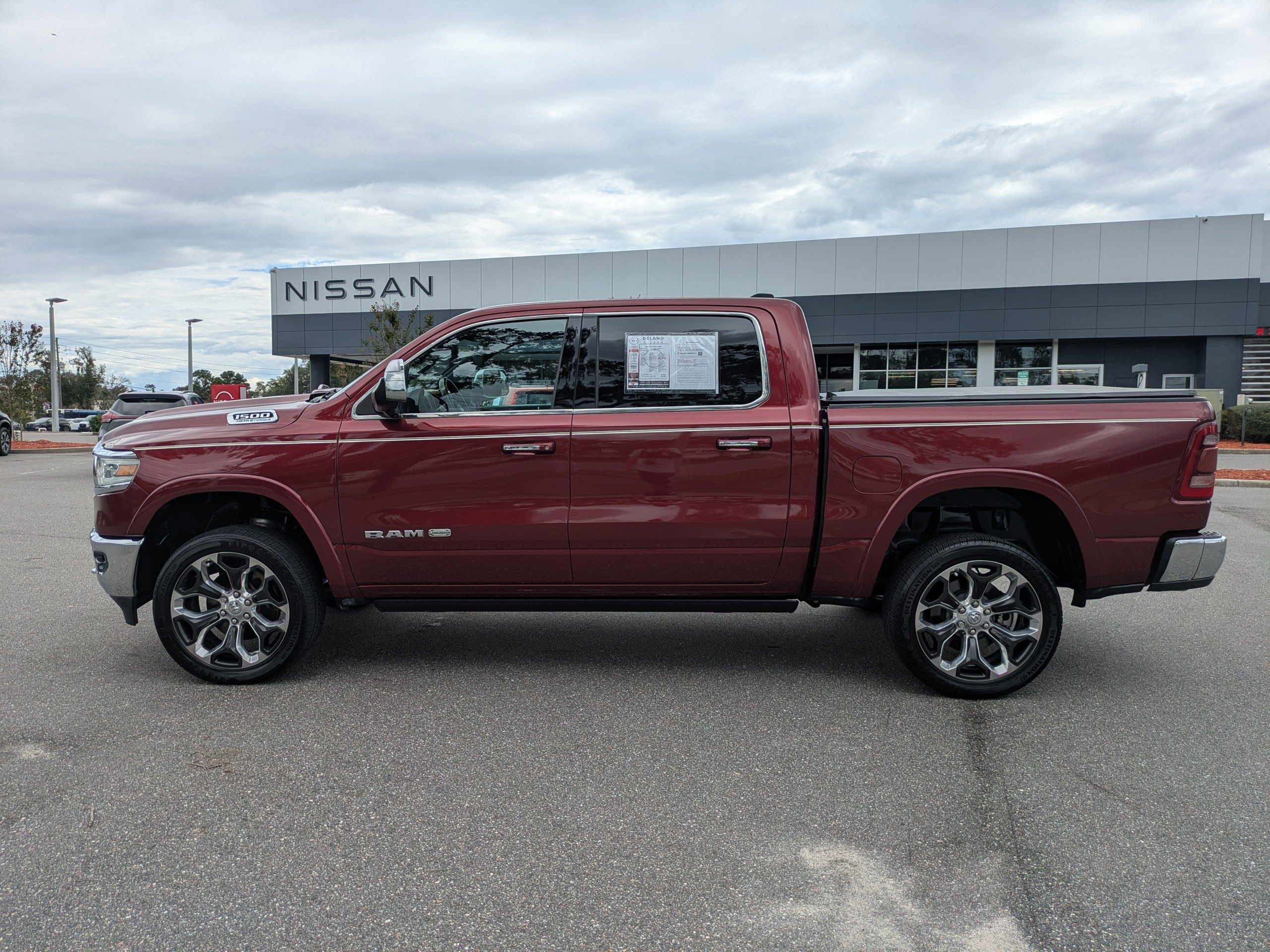 Used 2022 RAM 1500 Limited AWD/4WD image 7