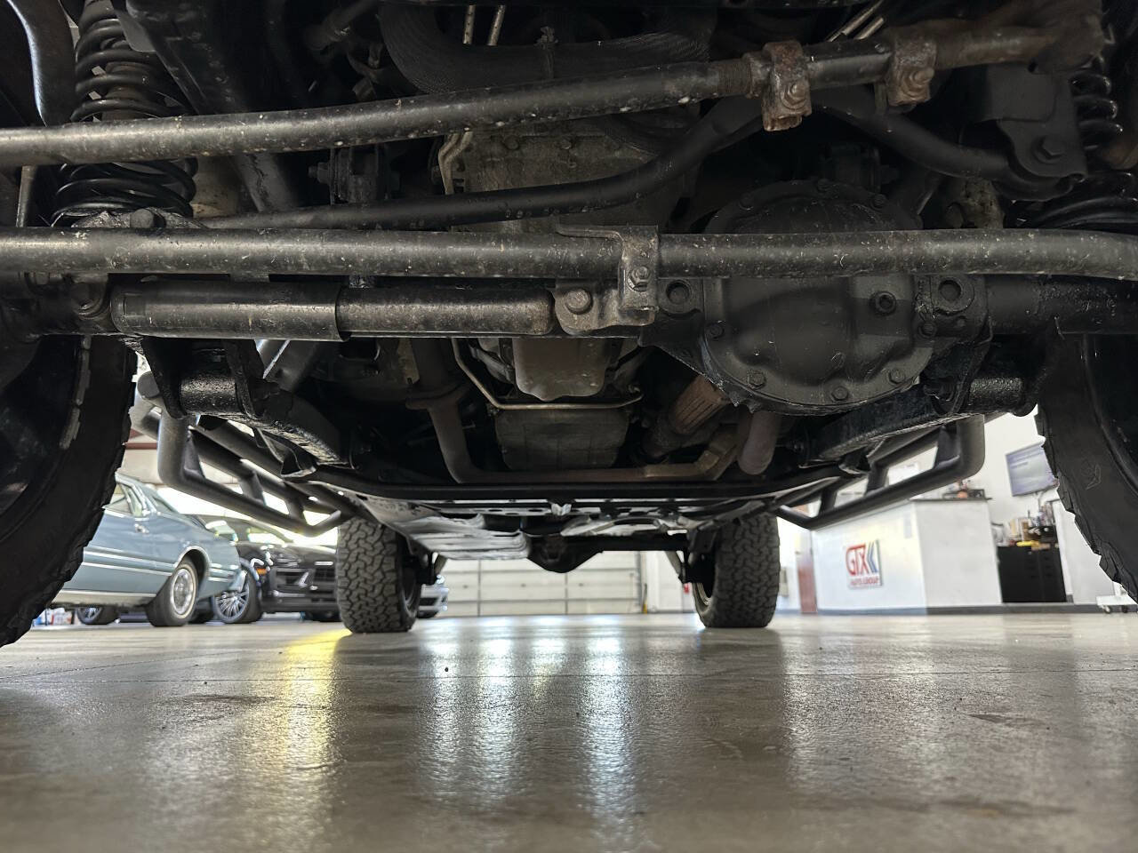 Used 2015 Jeep Wrangler Unlimited Sahara w/ Connectivity Group image 30