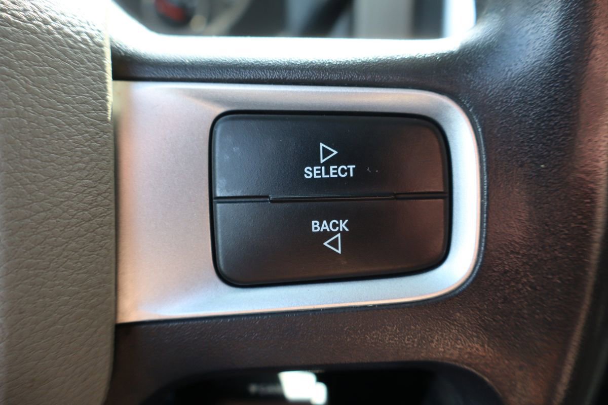 Used 2011 RAM 2500 SLT image 30