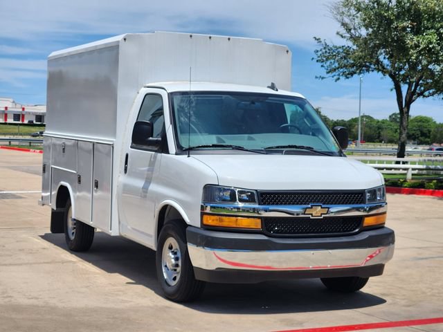 New 2025 Chevrolet Express 3500 w/ Power Convenience Package RWD image 2