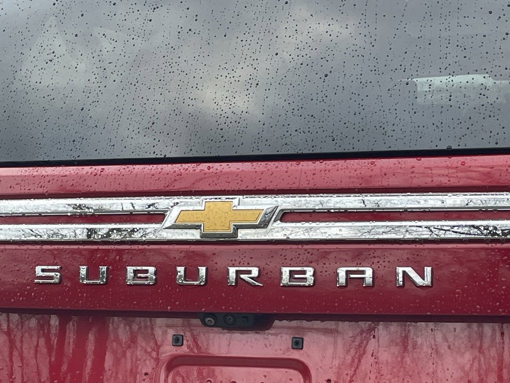 Certified 2021 Chevrolet Suburban Premier w/ Premium Package image 27