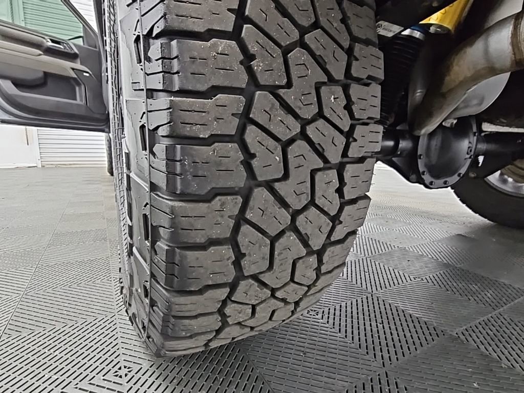 Used 2024 Chevrolet Silverado 1500 ZR2 image 46