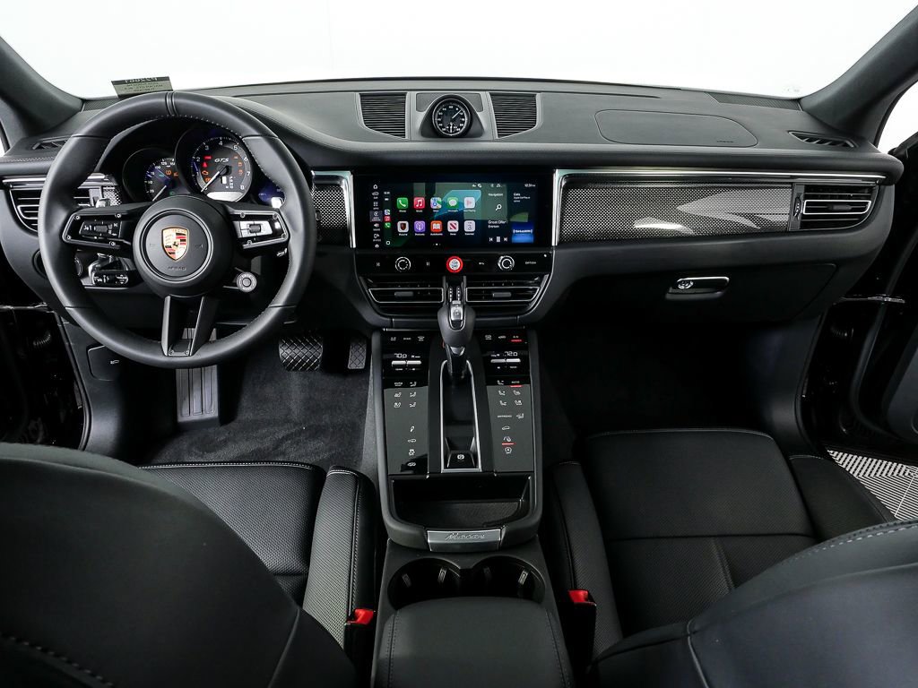 New 2026 Porsche Macan GTS image 20