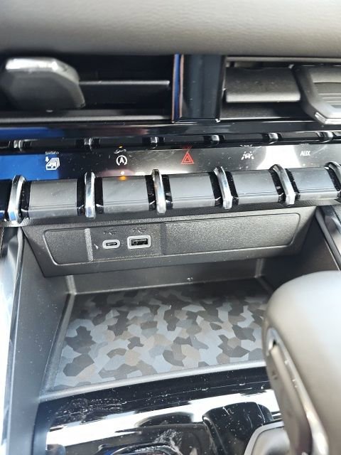 New 2025 GMC Canyon Elevation w/ Convenience Package image 20