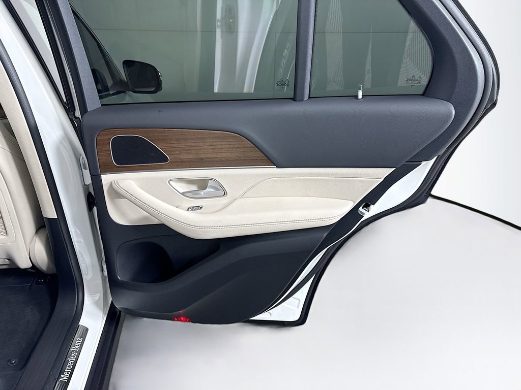 Certified 2025 Mercedes-Benz GLE 350 4MATIC image 28
