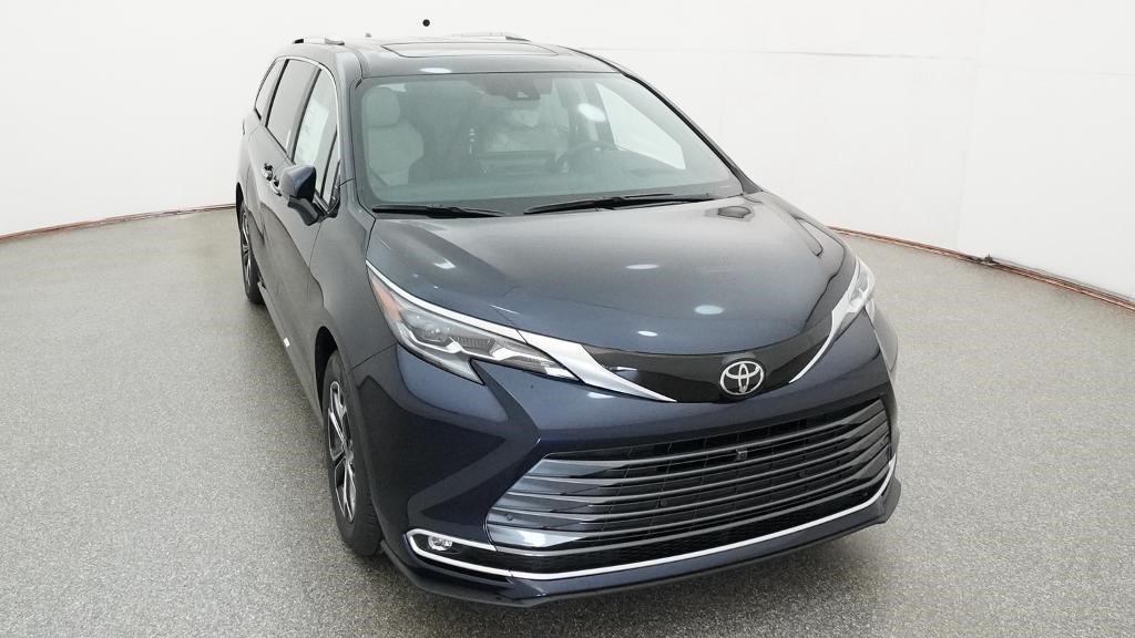 New 2026 Toyota Sienna Platinum AWD/4WD image 8