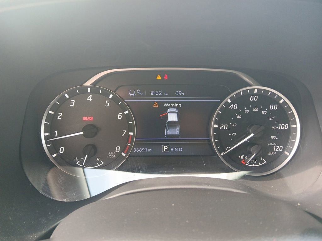 Used 2022 Nissan Frontier SV w/ Technology Package image 7