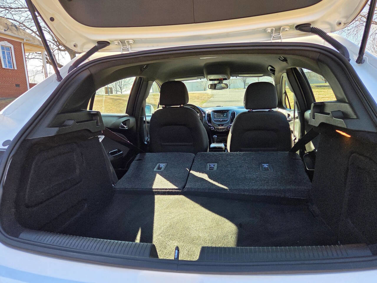 Used 2017 Chevrolet Cruze LT w/ Convenience Package image 29