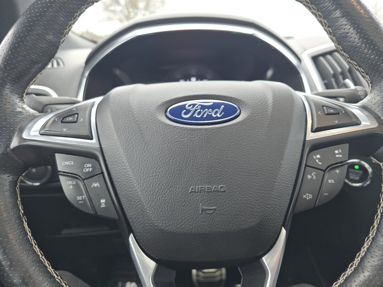 Used 2020 Ford Edge ST w/ Equipment Group 401A image 27
