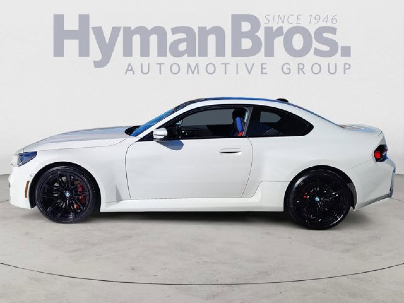 Used 2024 BMW M2 Carbon Roof, Live Cockpit Pro, w/ Lighting Package image 6