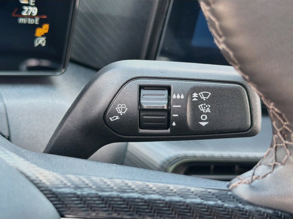 Used 2026 Ford Mustang Coupe RWD image 18