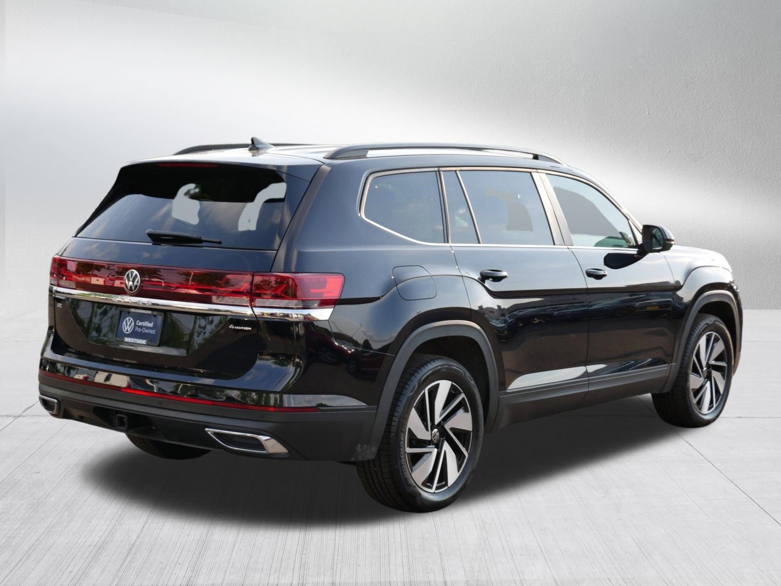 Certified 2026 Volkswagen Atlas SE AWD/4WD image 7