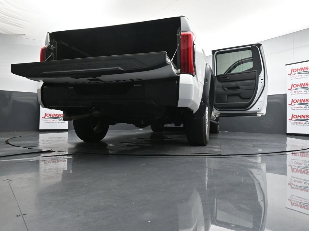 Used 2023 Toyota Tundra SR AWD/4WD image 29