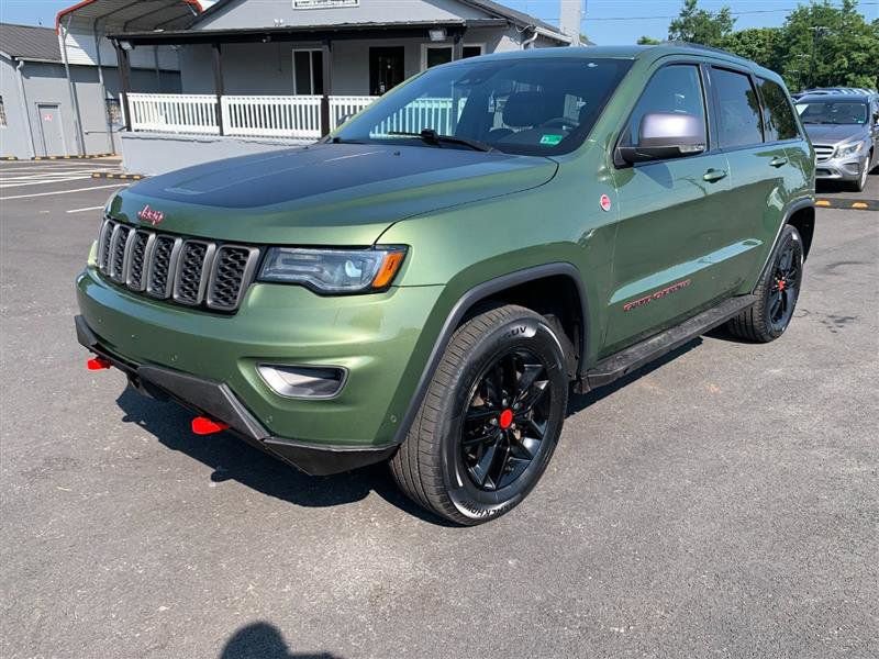 Used 2019 Jeep Grand Cherokee Trailhawk w/ Trailhawk Luxury Group image 9