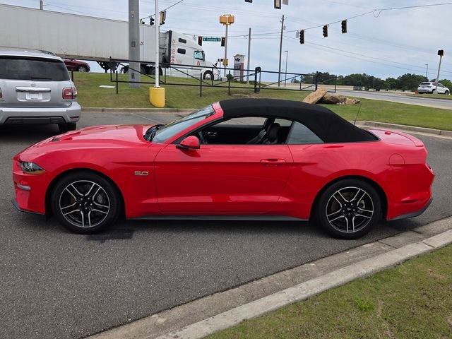 Used 2021 Ford Mustang GT Premium RWD image 4