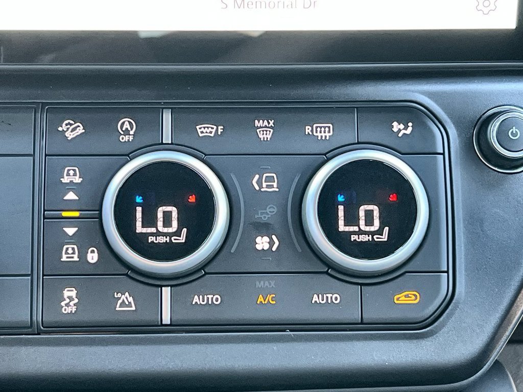 New 2026 Land Rover Defender 110 X-Dynamic SE AWD/4WD image 26