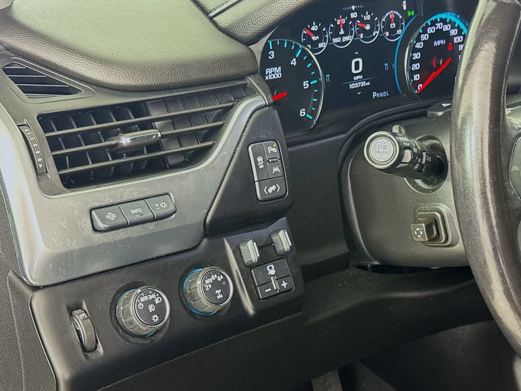 Used 2019 Chevrolet Suburban Premier AWD/4WD image 10