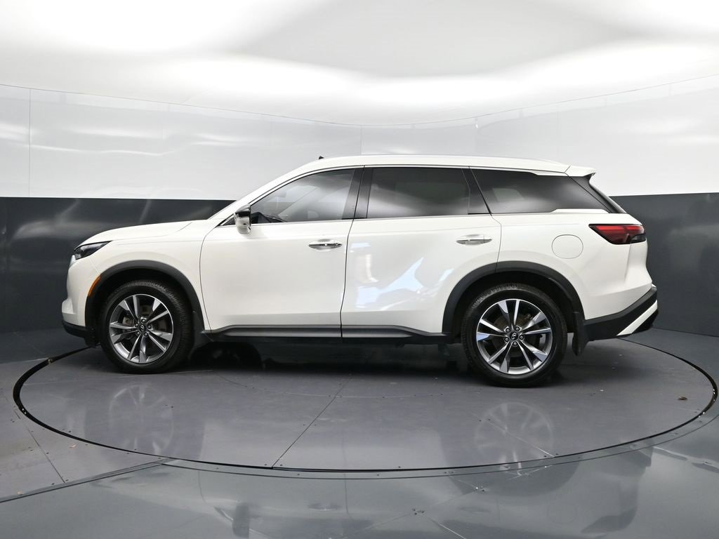 Certified 2023 INFINITI QX60 Luxe w/ Performance Audio Package image 4