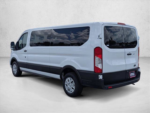 Used 2022 Ford Transit 350 XLT RWD image 7