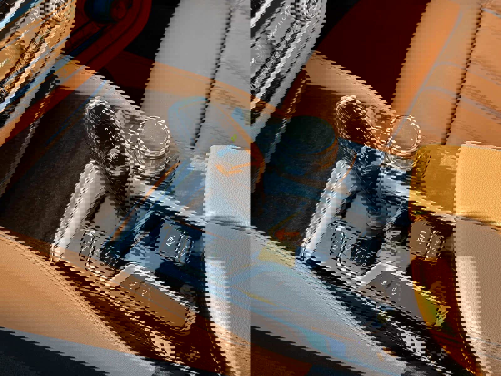 Used 2018 BMW 540i xDrive w/ M Sport Package image 21