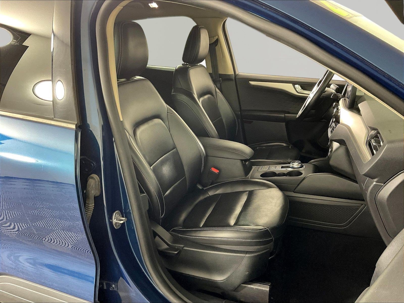 Used 2020 Ford Escape SEL AWD/4WD image 28