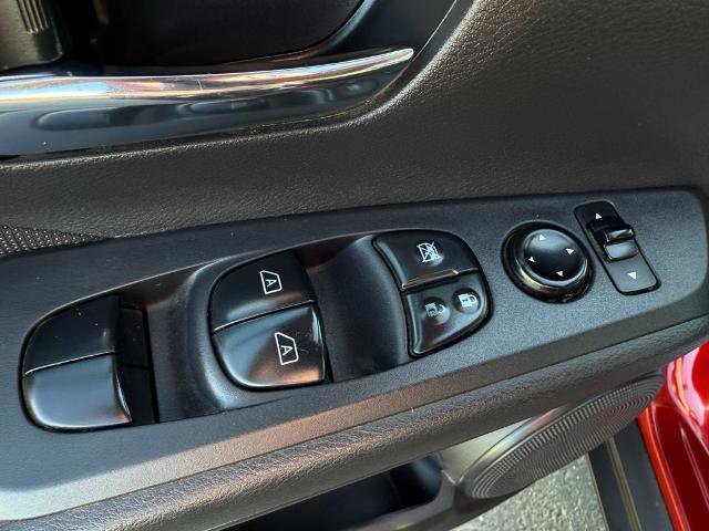 Certified 2023 Nissan Kicks SV image 21