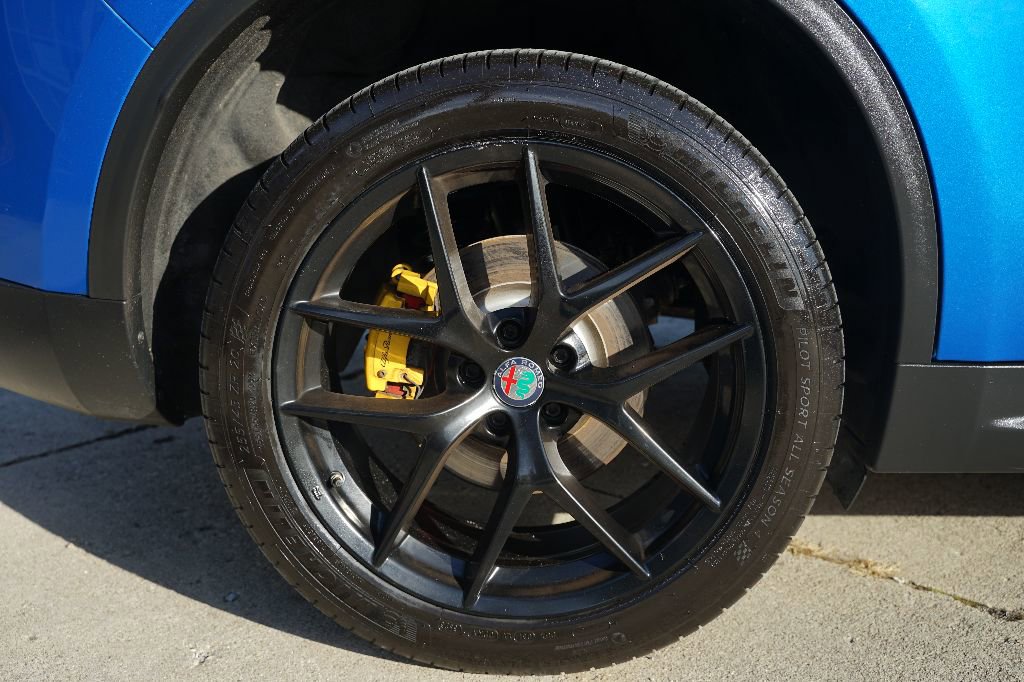 Used 2018 Alfa Romeo Stelvio Ti Sport image 10