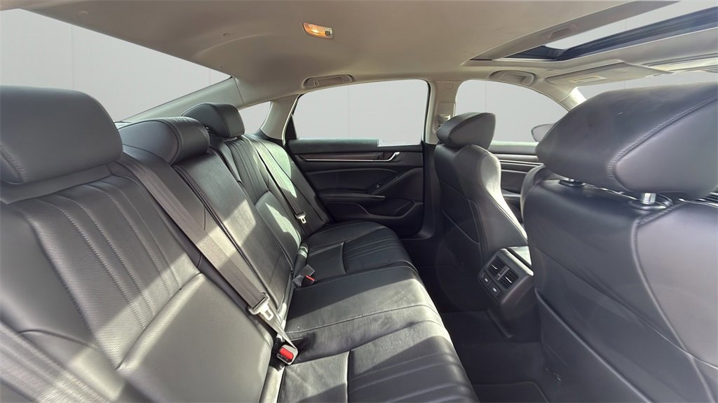 Used 2022 Honda Accord EX-L image 37