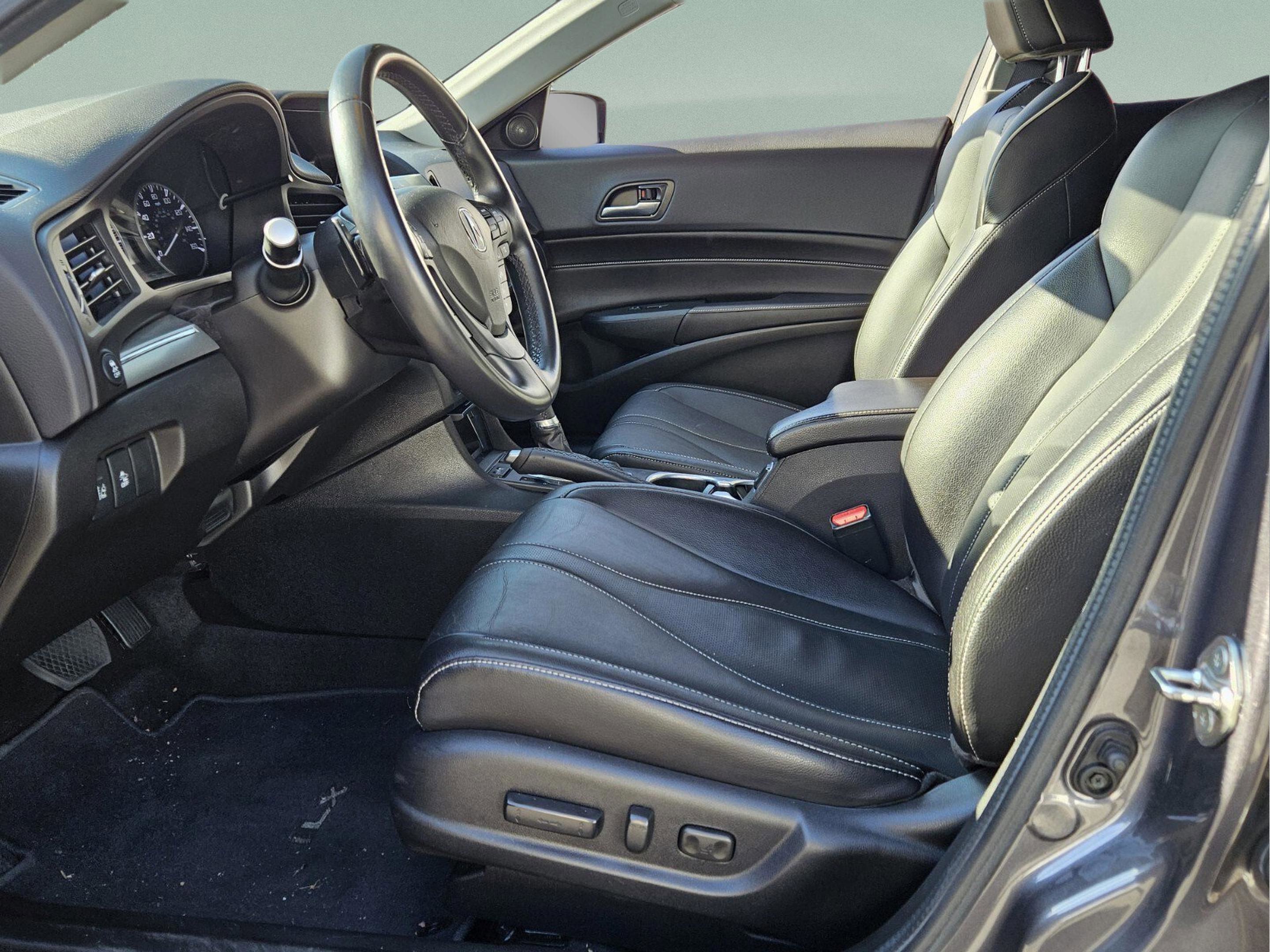 Used 2019 Acura ILX w/ Premium Package image 15