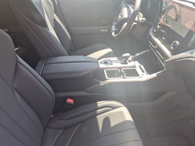 New 2026 Lexus TX 500h AWD image 16