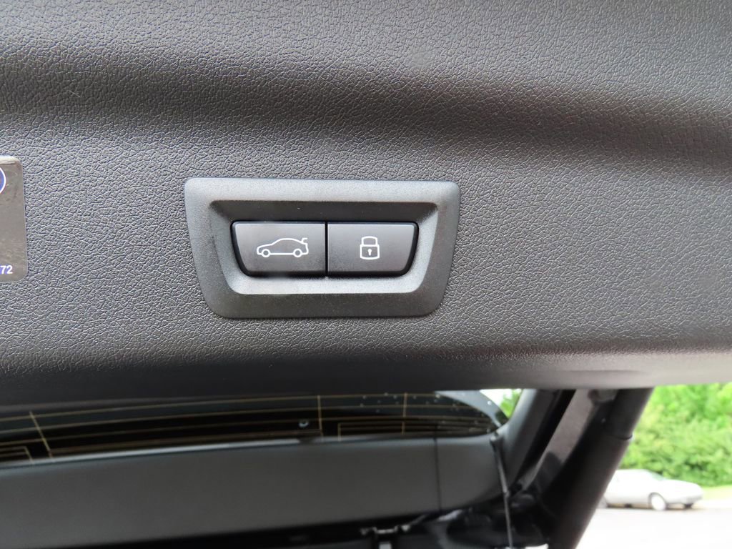 New 2025 BMW X1 xDrive28i w/ Premium Package image 26