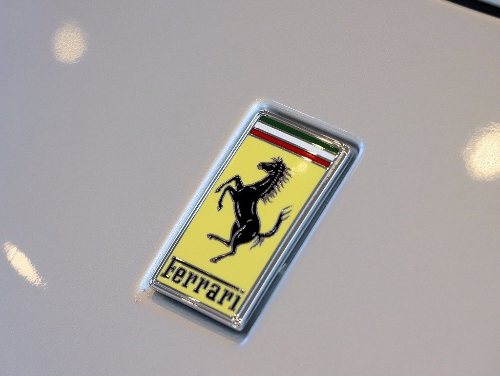 Certified 2021 Ferrari Roma image 25