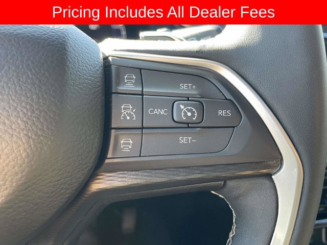 Used 2025 Jeep Grand Cherokee L Laredo AWD/4WD image 29