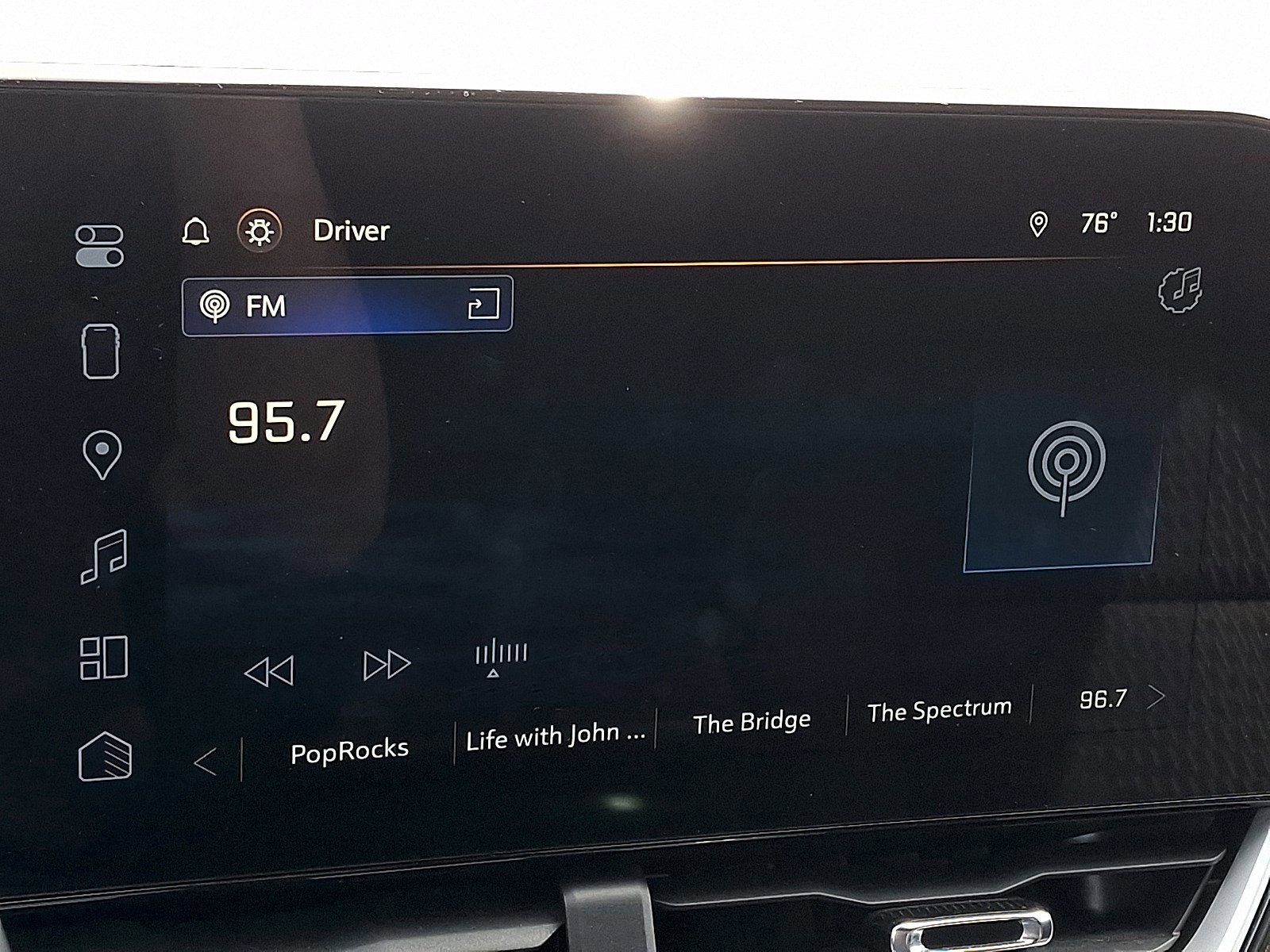 Used 2025 Chevrolet Equinox LT AWD/4WD image 15