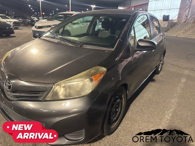 Used 2013 Toyota Yaris LE image 16