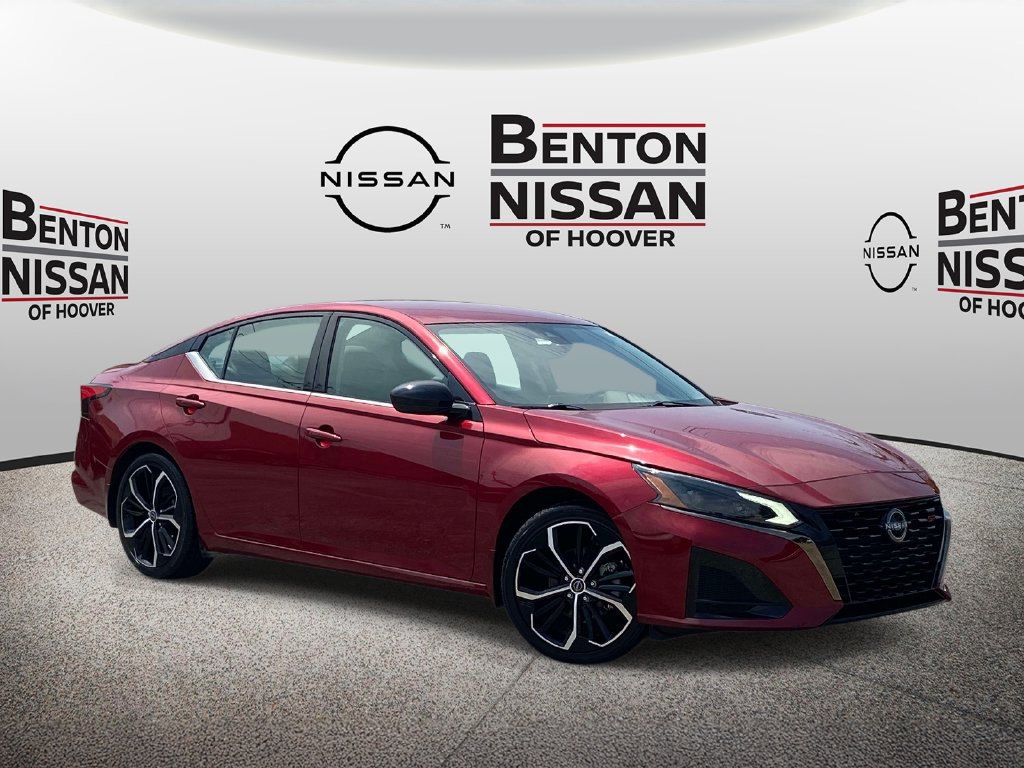 Used 2023 Nissan Altima 2.5 SR