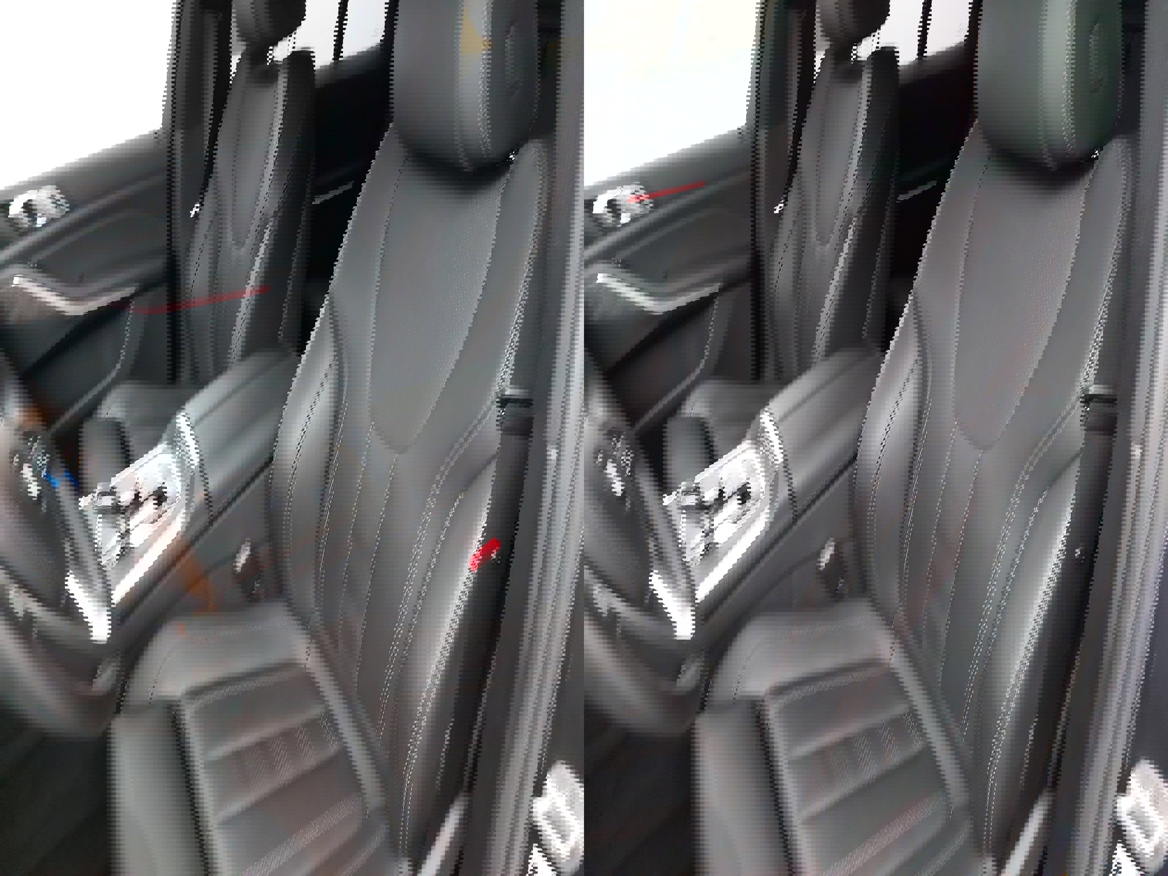 Used 2020 BMW X5 sDrive40i w/ Convenience Package image 17