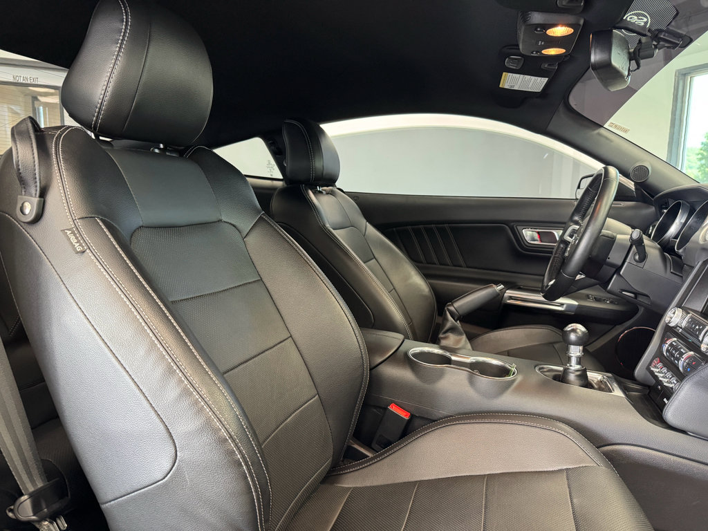Used 2018 Ford Mustang GT Premium w/ Black Accent Package RWD image 29