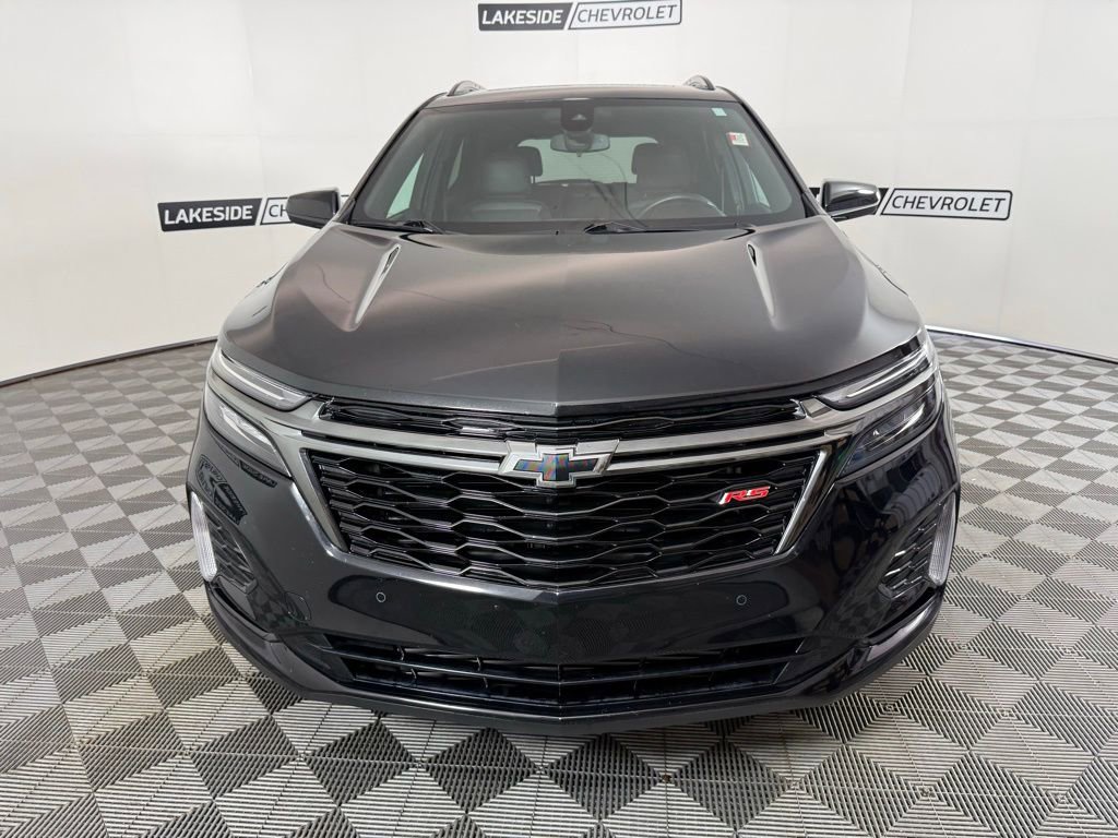 Used 2023 Chevrolet Equinox RS AWD/4WD image 9