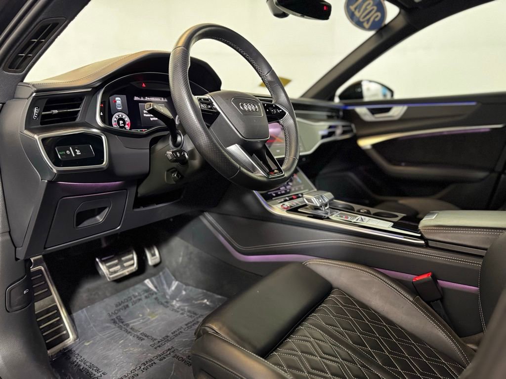Used 2021 Audi S6 Prestige w/ Prestige Package image 11