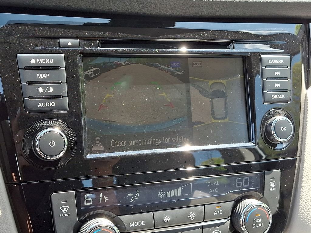 Used 2022 Nissan Rogue Sport SL AWD/4WD image 19