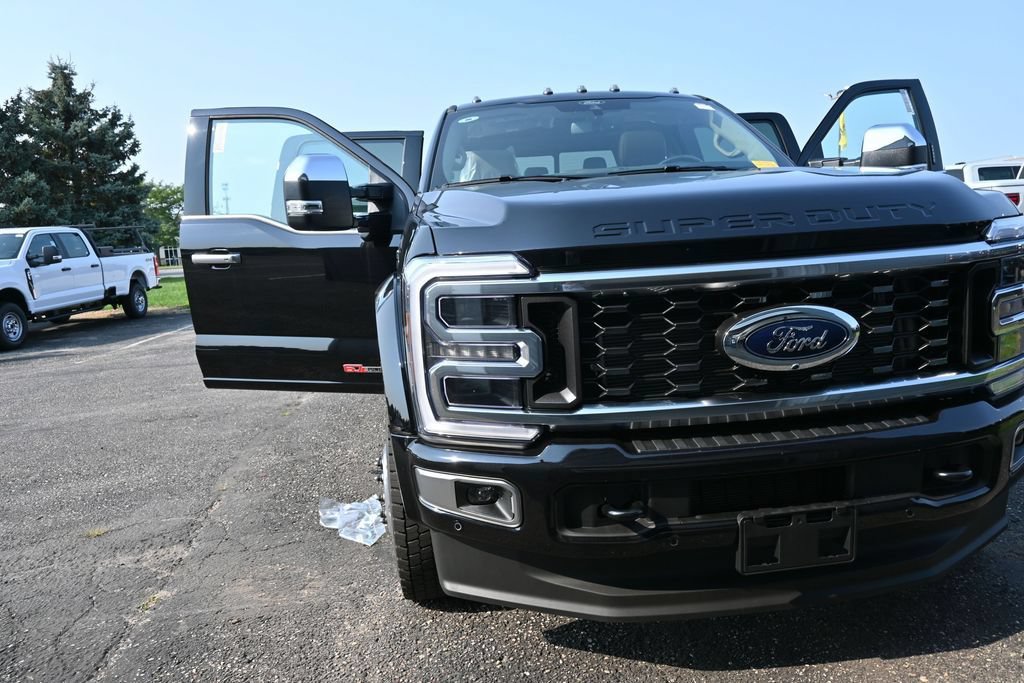 New 2026 Ford F450 Platinum w/ Platinum Plus Package AWD/4WD image 80