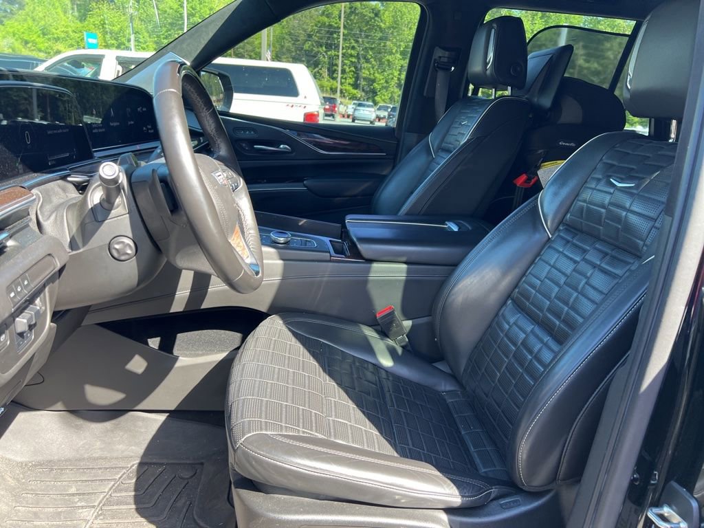 Used 2021 Cadillac Escalade Sport Platinum image 5