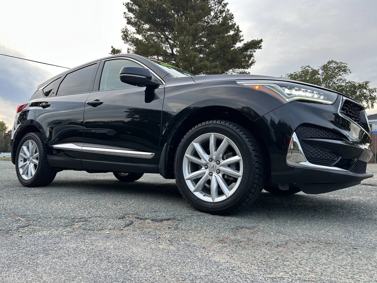 Used 2019 Acura RDX AWD image 2