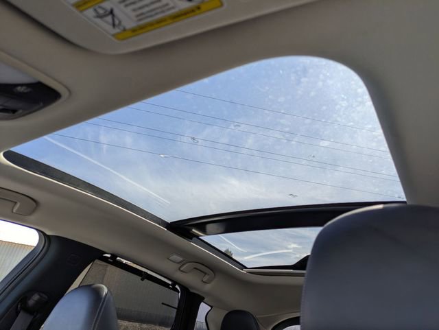 Used 2021 INFINITI QX50 Sensory w/ Cargo Package image 17