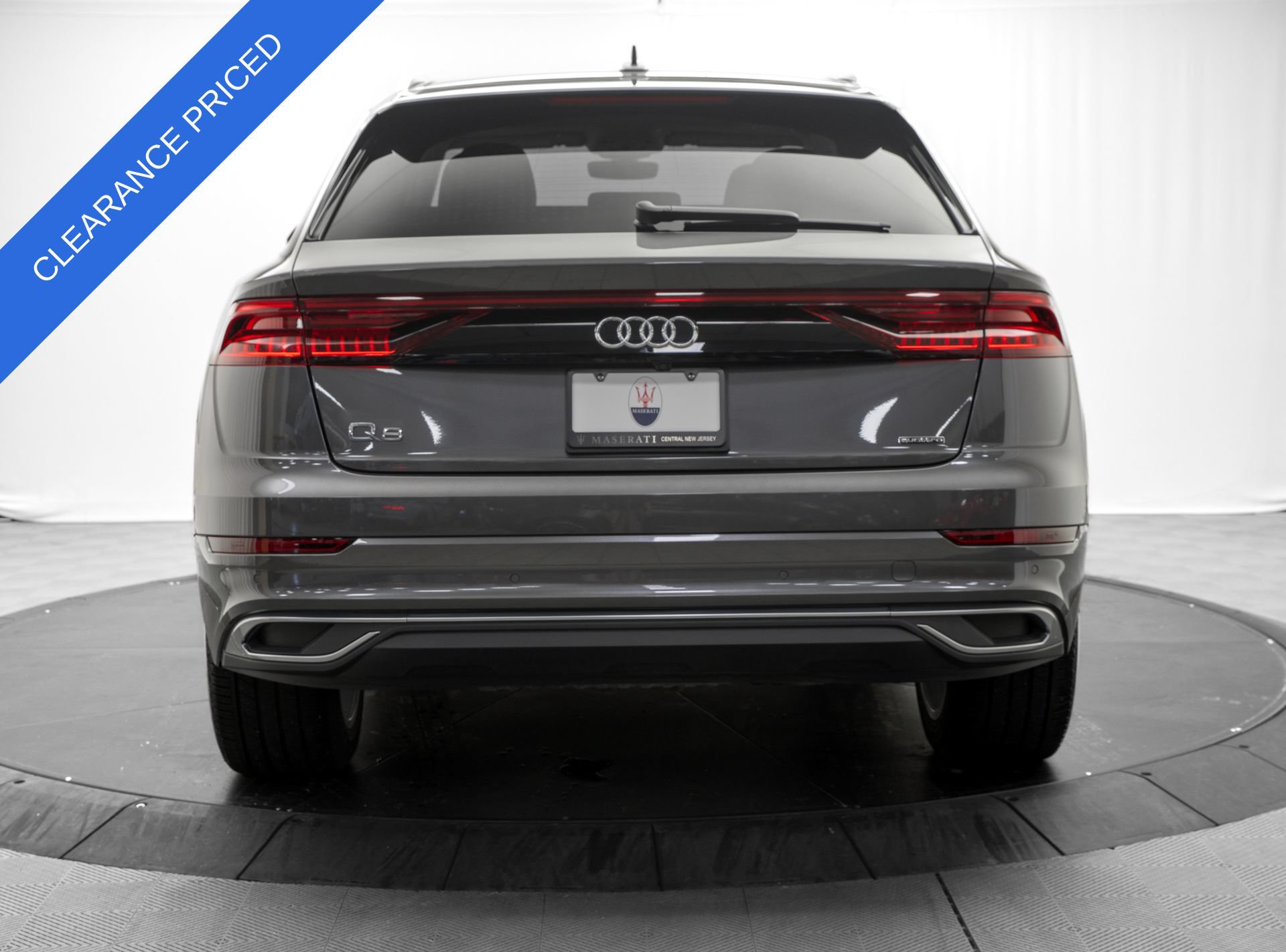 Used 2023 Audi Q8 Premium Plus w/ Premium Plus Package AWD/4WD image 6