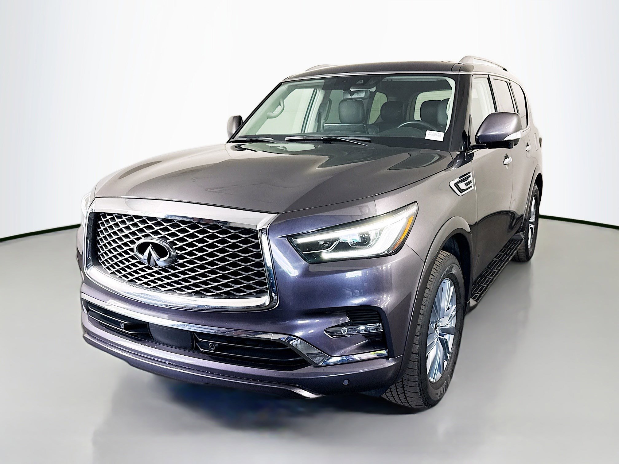 Used 2024 INFINITI QX80 Luxe RWD image 4
