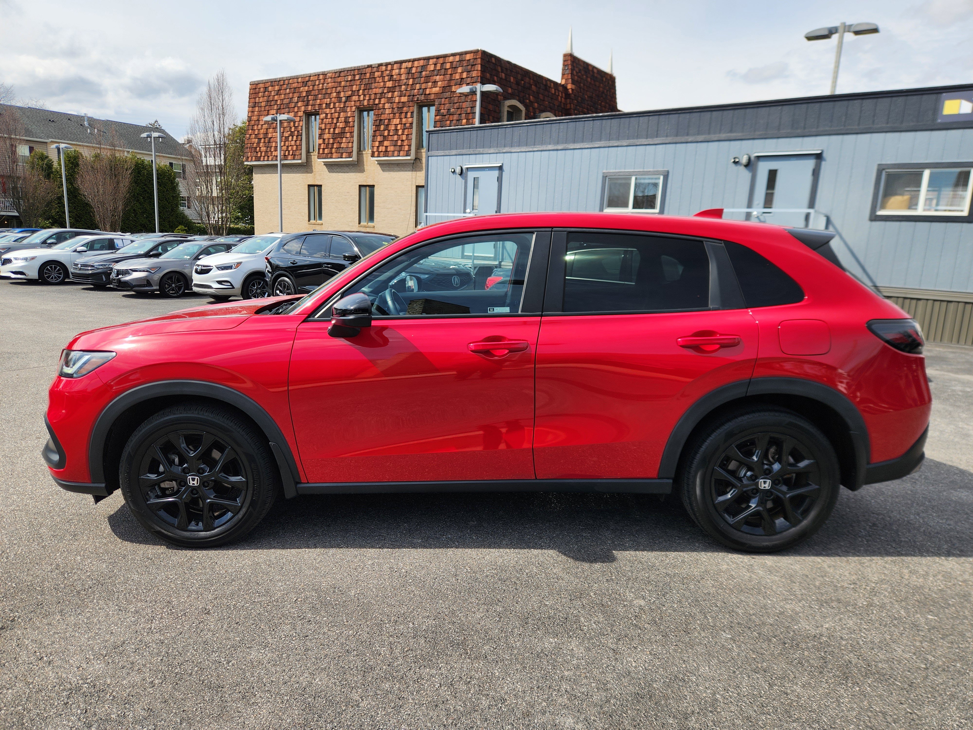 Used 2023 Honda HR-V Sport image 5